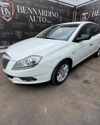 Lancia Delta 1.6 MJT DPF Platino