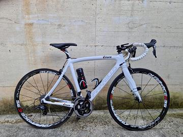 Pinarello carbonio bianca – Ultegra 11v