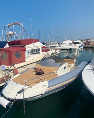 UNICO NEL SUO GENERE -  ZODIAC N-ZO 700CABIN