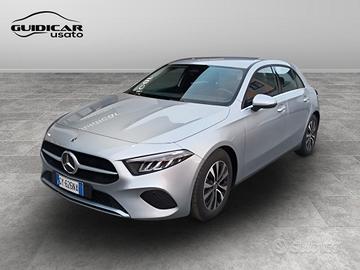 Mercedes Classe A - W177 2023 - A 180 d Advanced a