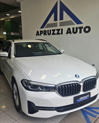 BMW 520d 48V Touring Business