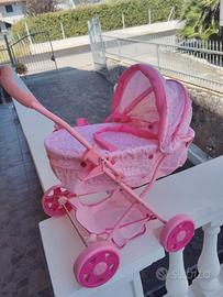 Passeggino e bambolotto 