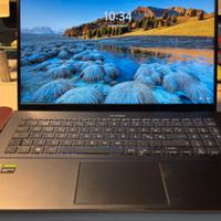 ASUS ZenBook Pro 15 i7 16GB - SSD e batteria nuovi