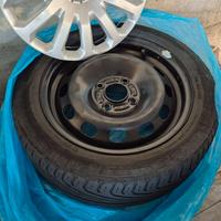 Cerchi e gomme 195/50 R15 ford fiesta