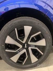 COPRICERCHI NUOVI DACIA SANDERO