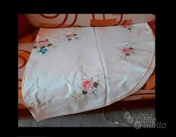 Tovaglia rotonda con 8 tovaglioli 