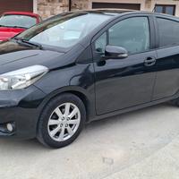 Toyota yaris 1.4 D-4D 5 porte Active