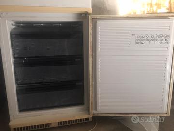 Congelatore a  3 cassetti