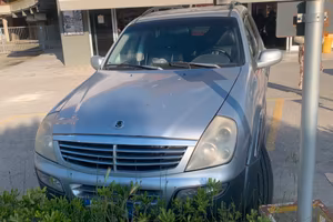 Rexton 2.7 anno 2005