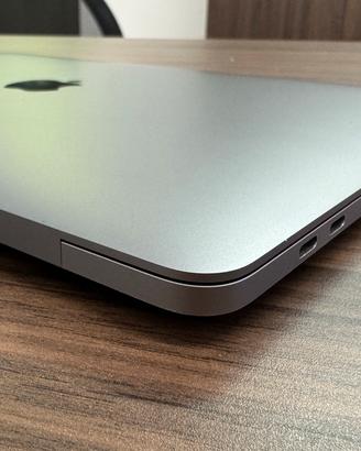 Macbook pro touchbar 512gb