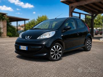 Peugeot 107 1.0 68CV 5p. Plaisir