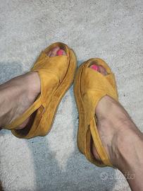 sandali con zeppa gialli molto usati 38 Scarpe 