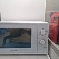 Microonde Panasonic 700W