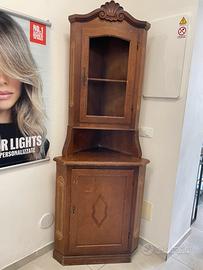 Angoliera in legno stile arte povera