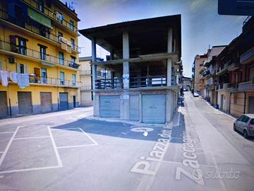 Fabbricato con struttura a grezzo