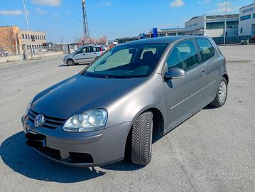 golf 5 1.6 benzina 