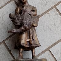 scultura in bronzo. come in foto.