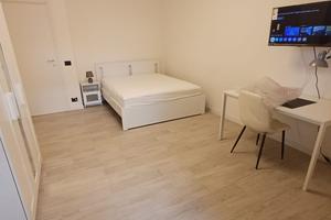 Privato affitta camera matrimoniale uso singolo