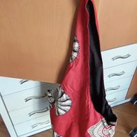 Borsa etnica artigianale in cotone.