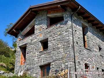 Casa indipendente di 141 m² con 4 locali a Campigl