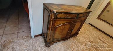 Mobile stile veneziano