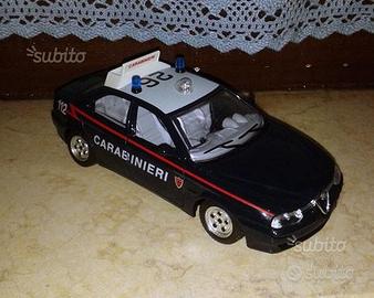 Alfa 156, Fiat 131, moto Carabinieri