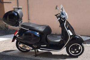 vespa gts 300