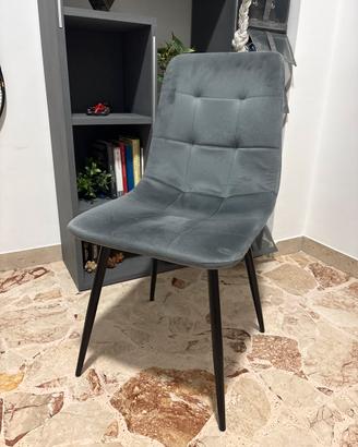 Sedia imbottita grigia da cameretta/studio