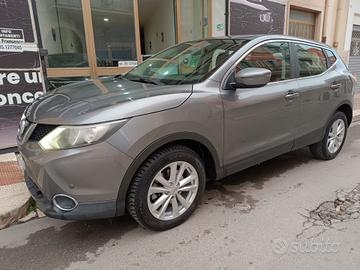 Nissan Qashqai 1.5 dCi TEKNA NAVI CAMERA FULL