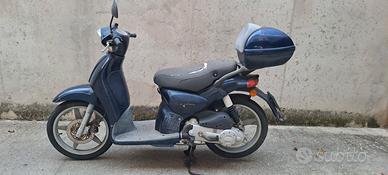 Aprilia Scarabeo 50 cc 4 tempi