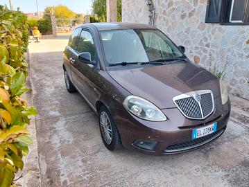 Lancia Ypsilon 1.2 Benzina 