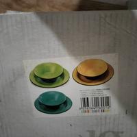 servizio piatti colorati 