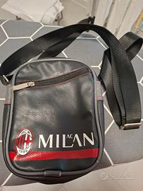 Borsello originale del Milan