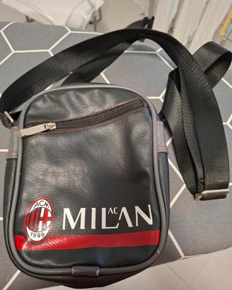 Borsello originale del Milan