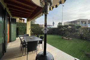 3 LOCALI A PUEGNAGO SUL GARDA