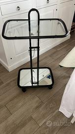 Carrello portavivande o porta tv