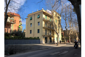 Quattro locali centrale con posto auto