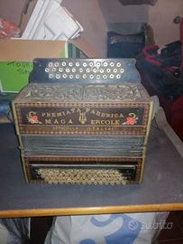 Fisarmonica d'epoca 