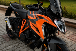 KTM 1290 Super Duke GT - Full Optional da vetrina