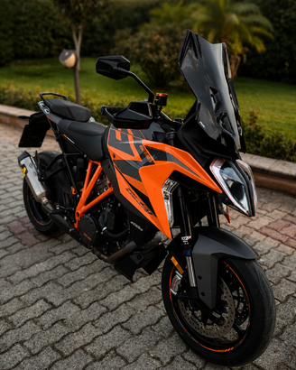 KTM 1290 Super Duke GT - Full Optional da vetrina