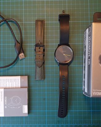 Smartwatch ibrido Garmin Vivomove HR