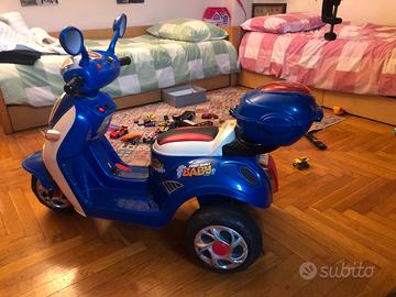 Moto scooter elettrico per bambini