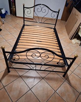 letto seminuovo 