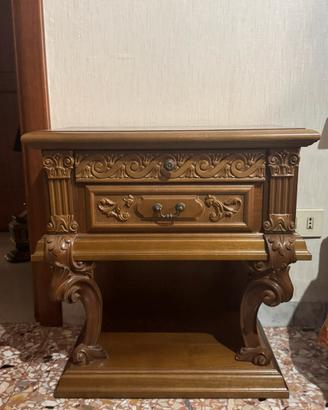 Coppia comodini in legno