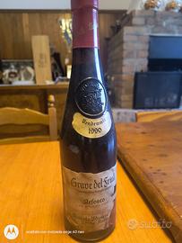 Bottiglia di vino Refosco