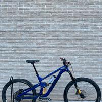 trek slash 8 2023 ( usata)