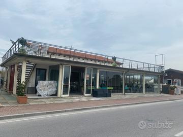 Attività bar ristorante marina di Torre del Lago
