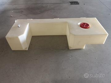 Serbatoio acqua per camper arca superamerica 595