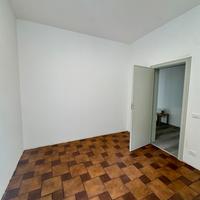 Due stanze per uso studio/ufficio