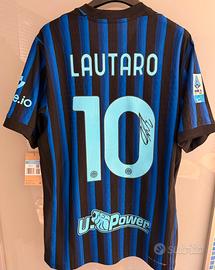 Maglia Home  Autografata da Lautaro Martinez